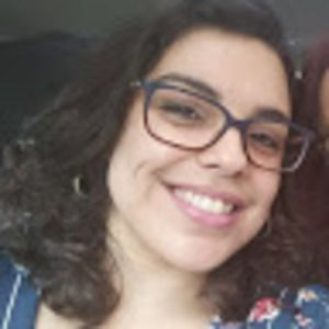 Meet your Posher, Yesenia